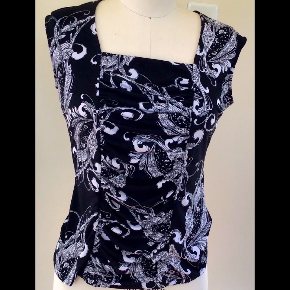Printed Style & Co. top
